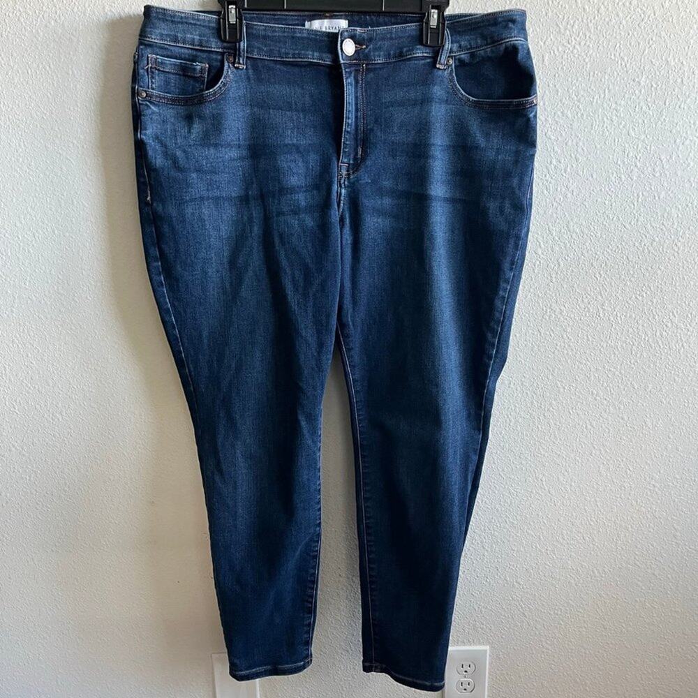 Lane Bryant Women's Flex Magic Waistband Medium Wash Skinny Jeans Size 20